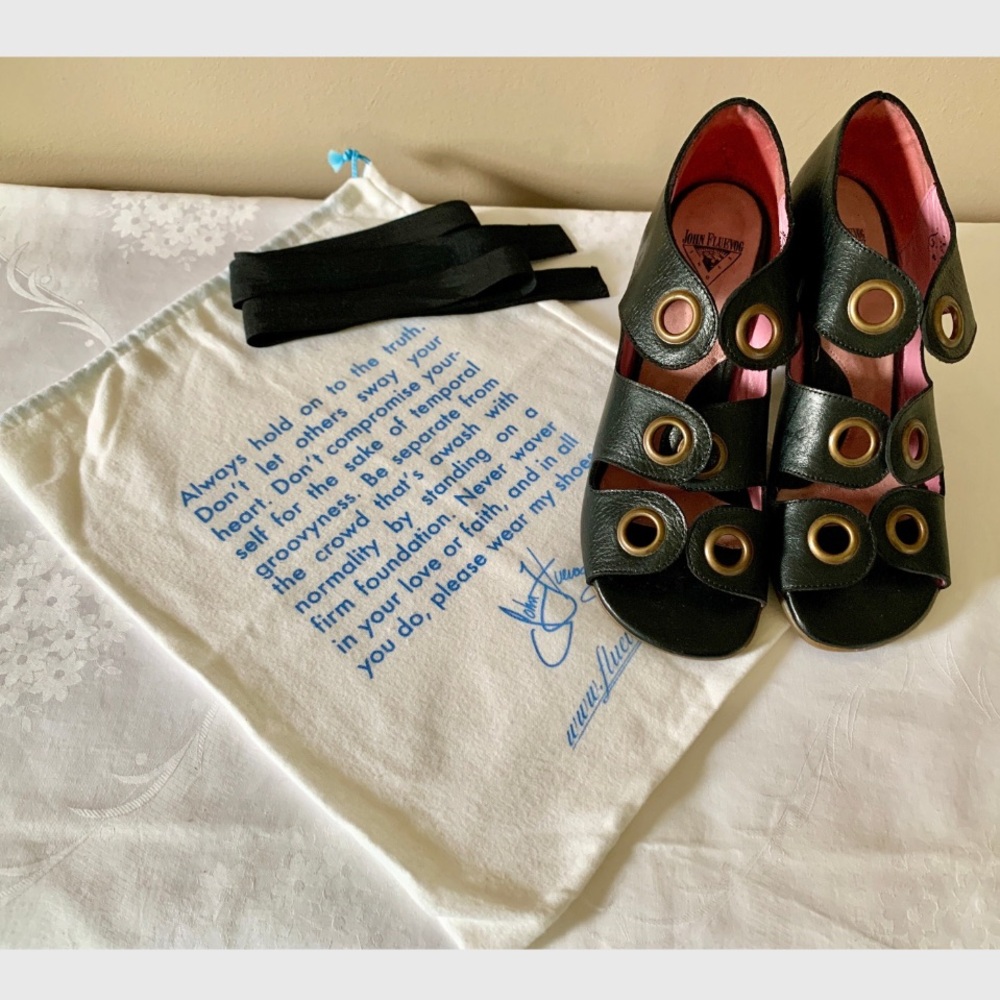 Vintage John Fluevog Sopranos Birgit Lace Up Pumps - Picture 10 of 10